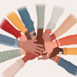 Hände einer Gruppe, die übereinandergelegt sind, von vielfältigen, multiethnischen und multikulturellen Menschen. Vielfalt der Menschen. Konzept von Teamarbeit, Gemeinschaft und Zusammenarbeit. Vielfältige Kultur. Rassengleichheit. Einheit. © melita - stock.adobe.com