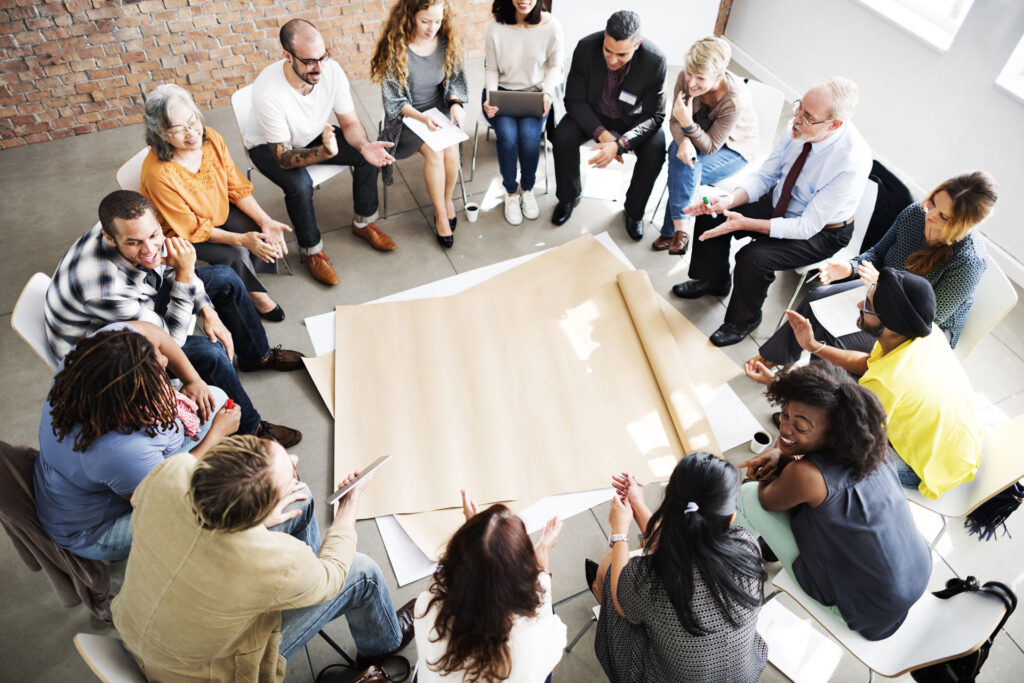 Teamwork-Meeting starten © Rawpixel Ltd. - fotolia.com
